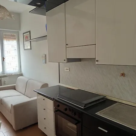 Casa Di Paola, Davanti Al Mare Apartment *